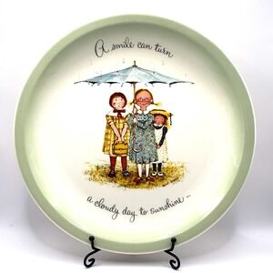 Holly Hobbie Collector Plate Vtg 1970s A Smile Can Turn A Cloudy Day To Sunshine